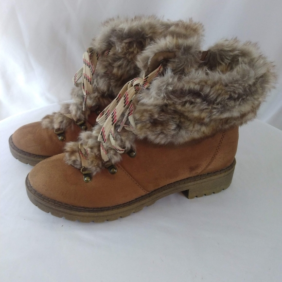 Universal Thread Brown Faux Fur Suede Booties - Picture 8 of 12